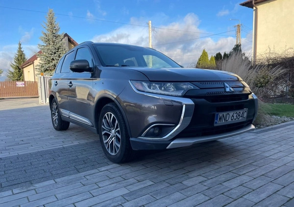 Mitsubishi Outlander cena 79000 przebieg: 98500, rok produkcji 2016 z Lubień Kujawski małe 301